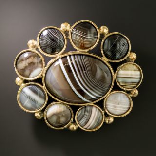 Scottish Victorian Banded Agate Cluster Brooch - 2